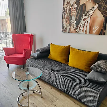 Red Kot Lisia 12 Apartment Zielona Gora  Room photo